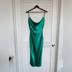 NWT Meshki Tabitha Cowl Neck Midi Dress - Green